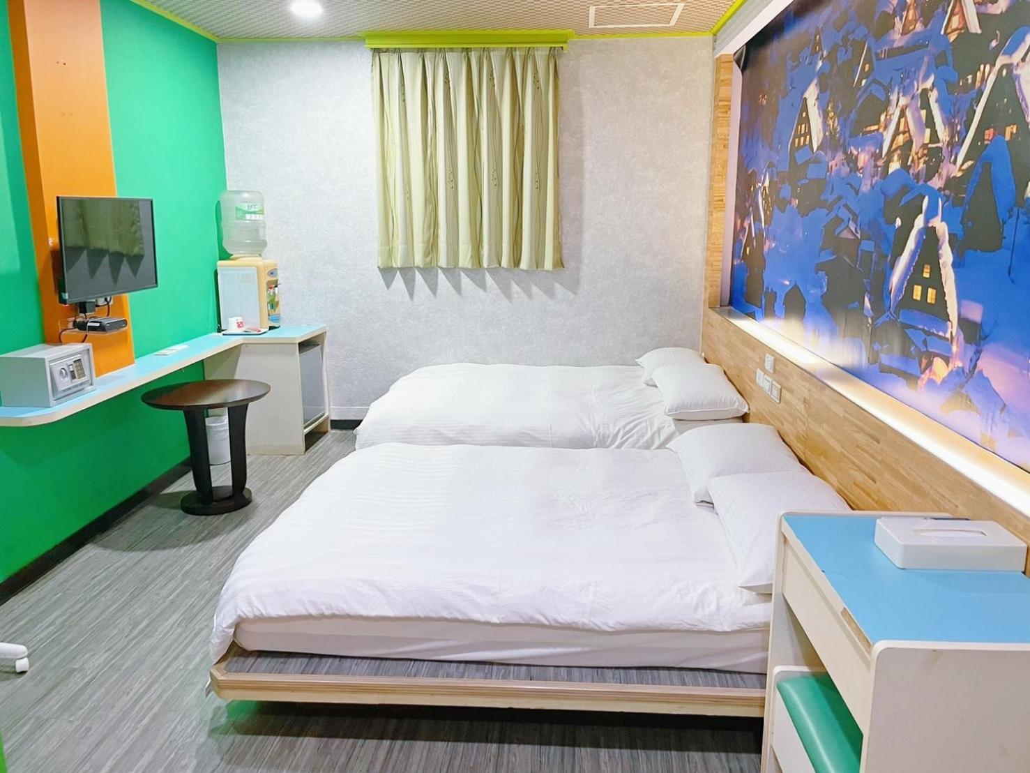 Clover House-自助式無人旅店 تشونغلي المظهر الخارجي الصورة