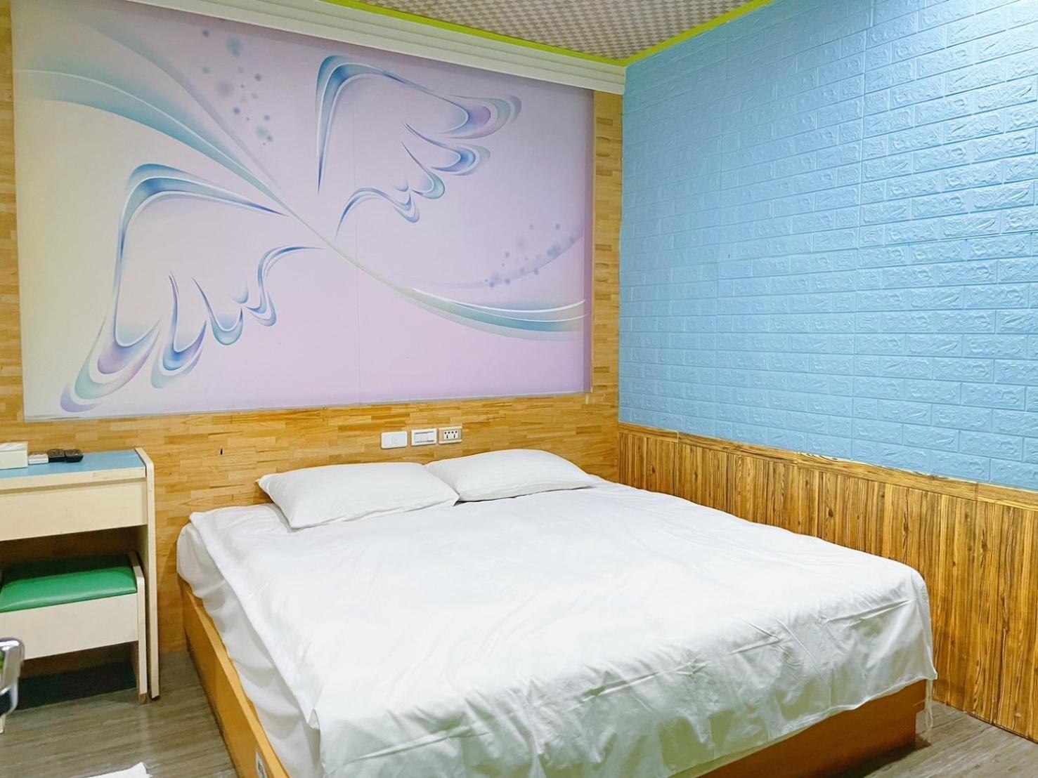 Clover House-自助式無人旅店 تشونغلي المظهر الخارجي الصورة